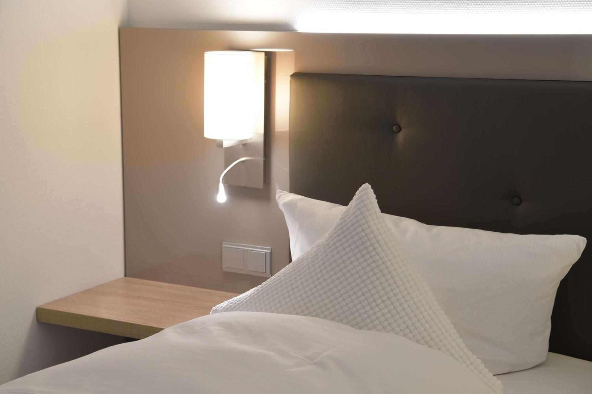 Best Western Queens Hotel Pforzheim-Niefern Kültér fotó